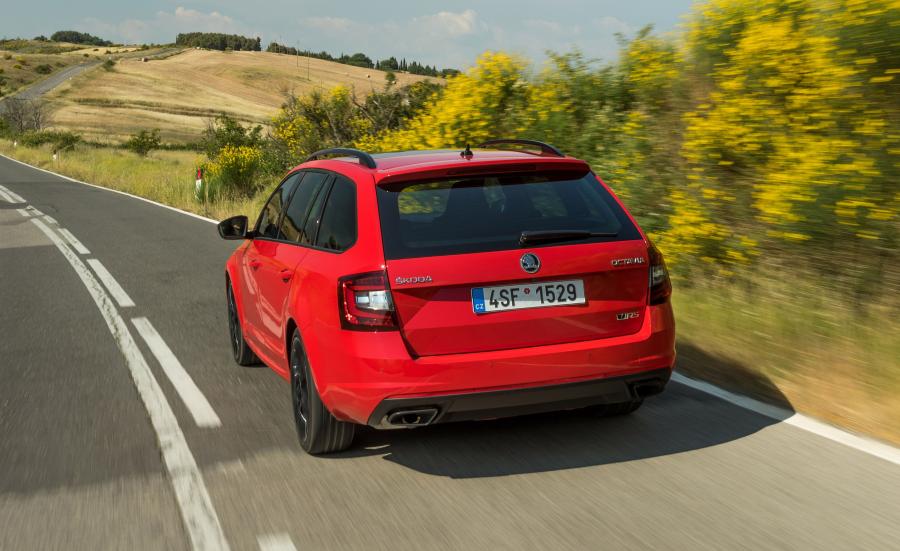  Skoda Octavia RS 245 Combi 2017 года  (WW) (фото 6 из 38)